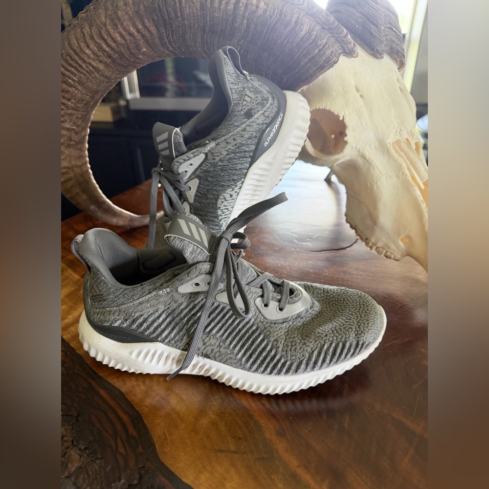 adidas Alpha Bounce - worn a few times only.